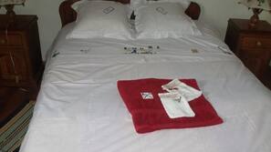 4 chambres, surmatelas, décoration personnalisée