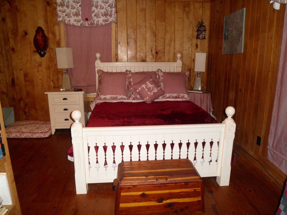 Waterfront Cottage on Kentucky Lake Buchanan Vrbo