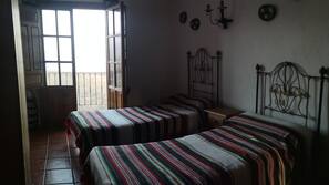 Individually decorated, individually furnished, linens
