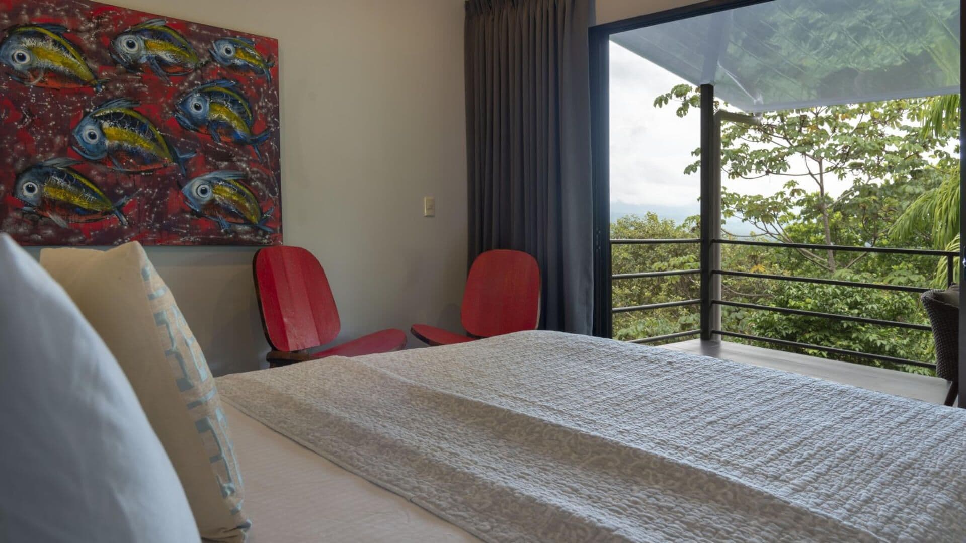 Deep Discounts on Weekly/monthly Stays Contemporary Villa w/ Pool & Game Room in Manuel Antonio in Quepos, Costa Rica