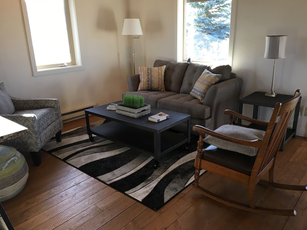 Charming Mountain Home on 2 Acres in Picturesque, ID  #680tetonvalley