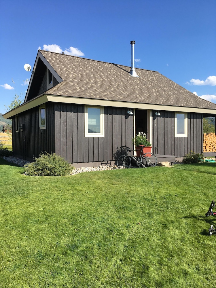 Charming Mountain Home on 2 Acres in Picturesque, ID  #680tetonvalley