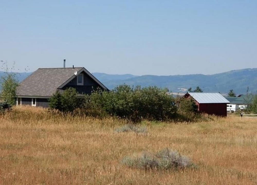 Charming Mountain Home on 2 Acres in Picturesque, ID  #680tetonvalley