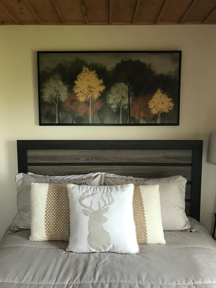 Charming Mountain Home on 2 Acres in Picturesque, ID  #680tetonvalley