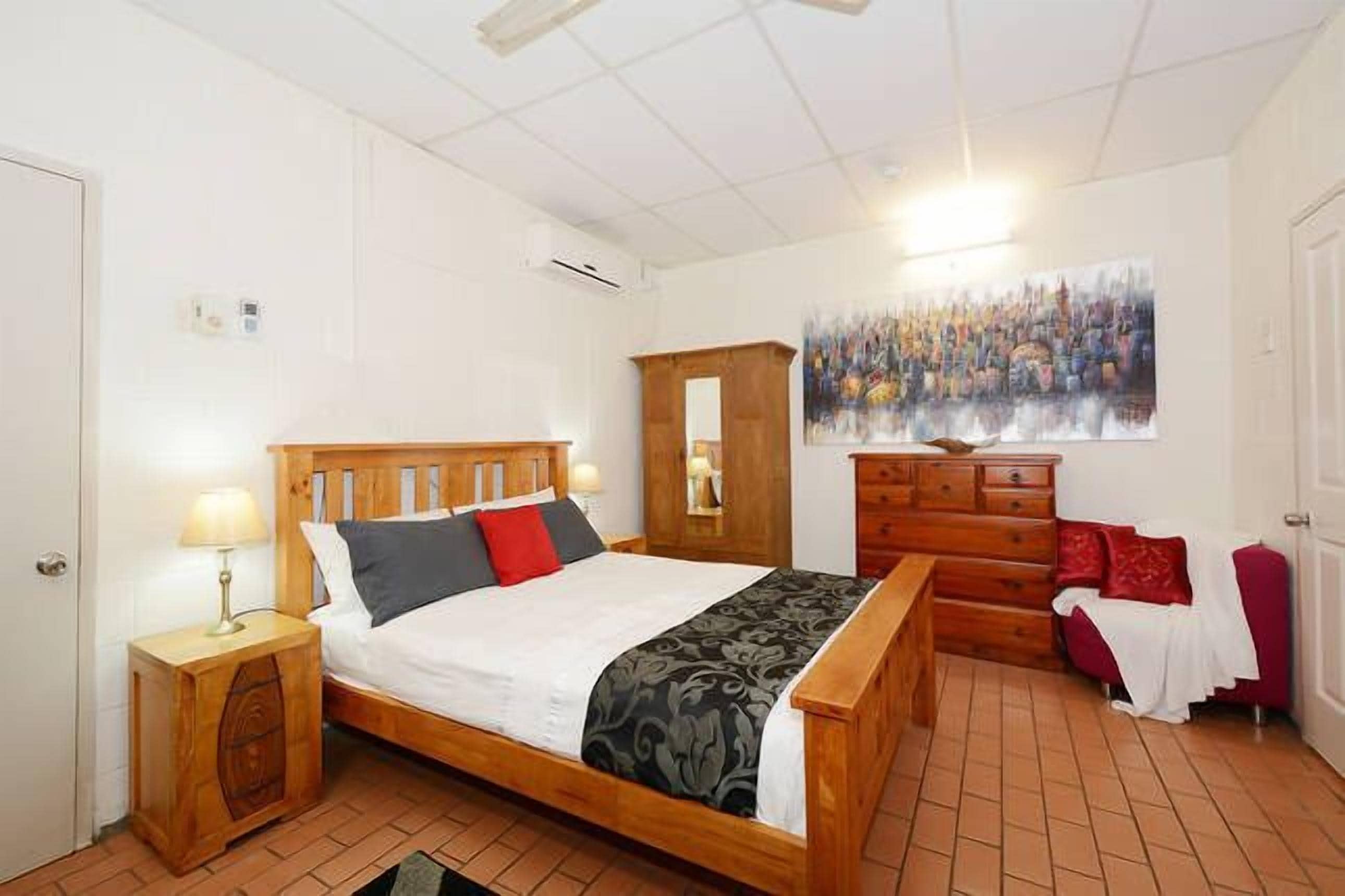 Humpty Doo HomeStay Cottage