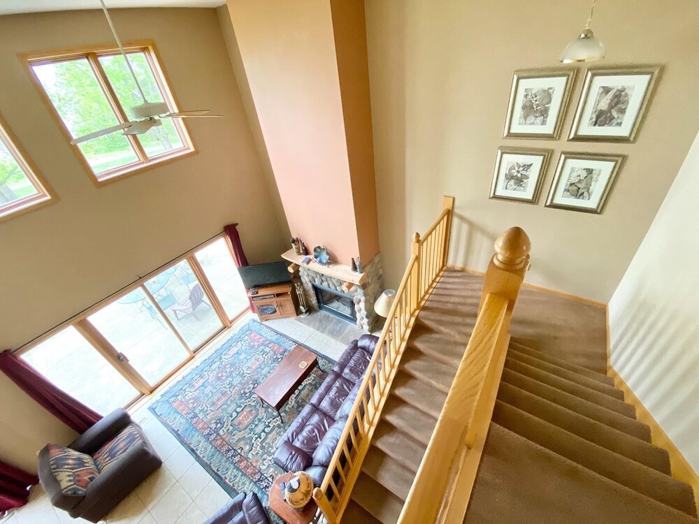 Izaty's Lake House Townhomes 413 on Lake Mille Lacs at Izaty's Resort