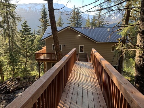 Visit Alaska Wildlife Conservation Center In Anchorage Expedia