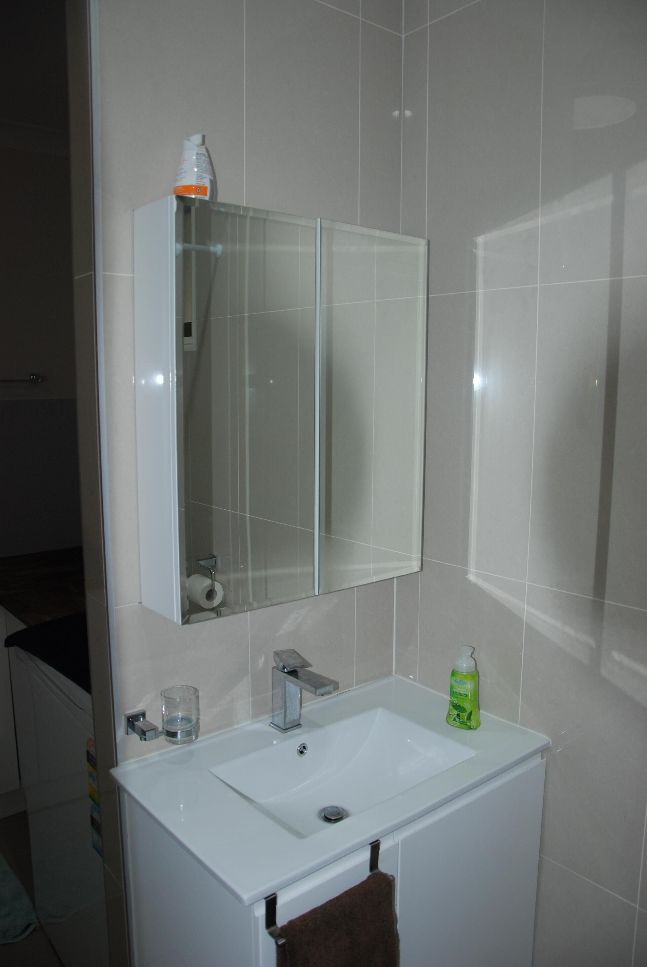 Comfortable Quiet and Secure Location Midway Between Brisbane CBD and Gold Coast