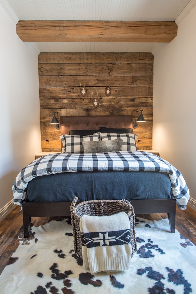 Luxury Rental in Downtown CB! As seen in CB Magazine! Business License 008242 Crested Butte Vrbo