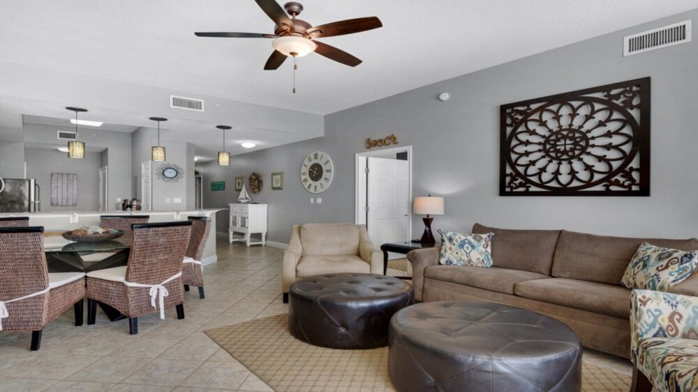 Luxury at it's finest! Penthouse unit overlooking the beautiful Gulf of Mexico!