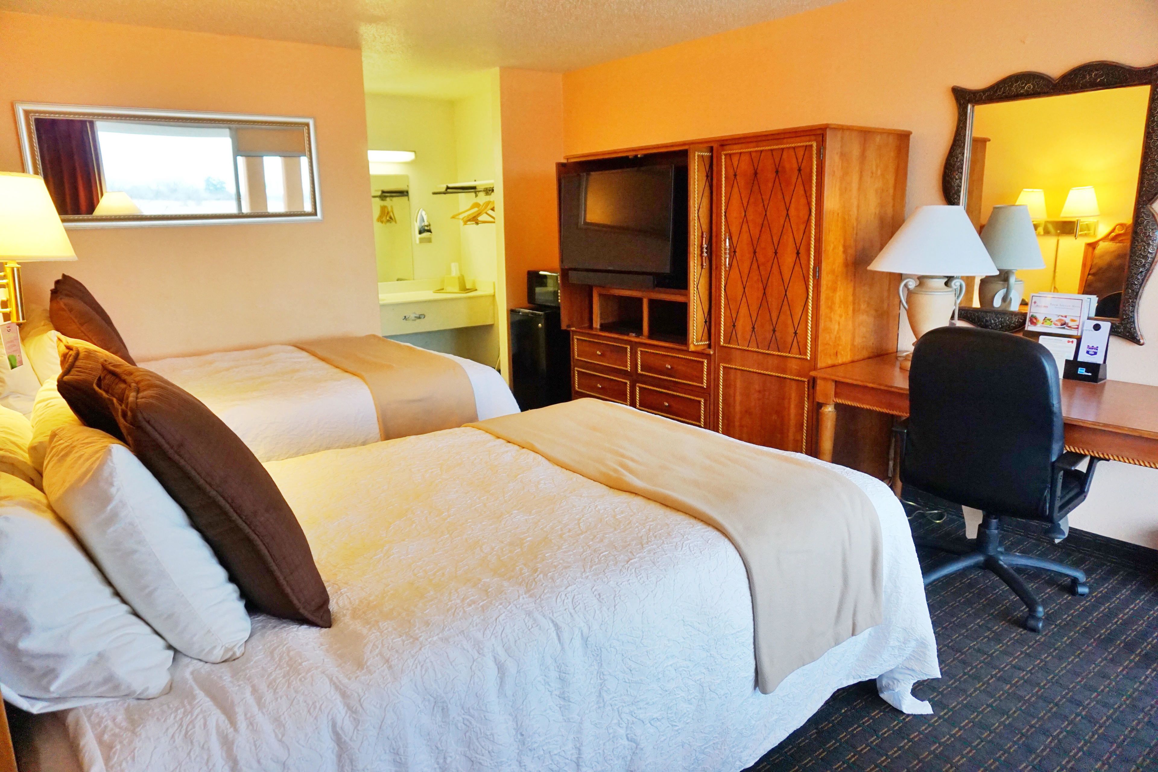 Castle Inn Suites In Lawton Ok Expedia