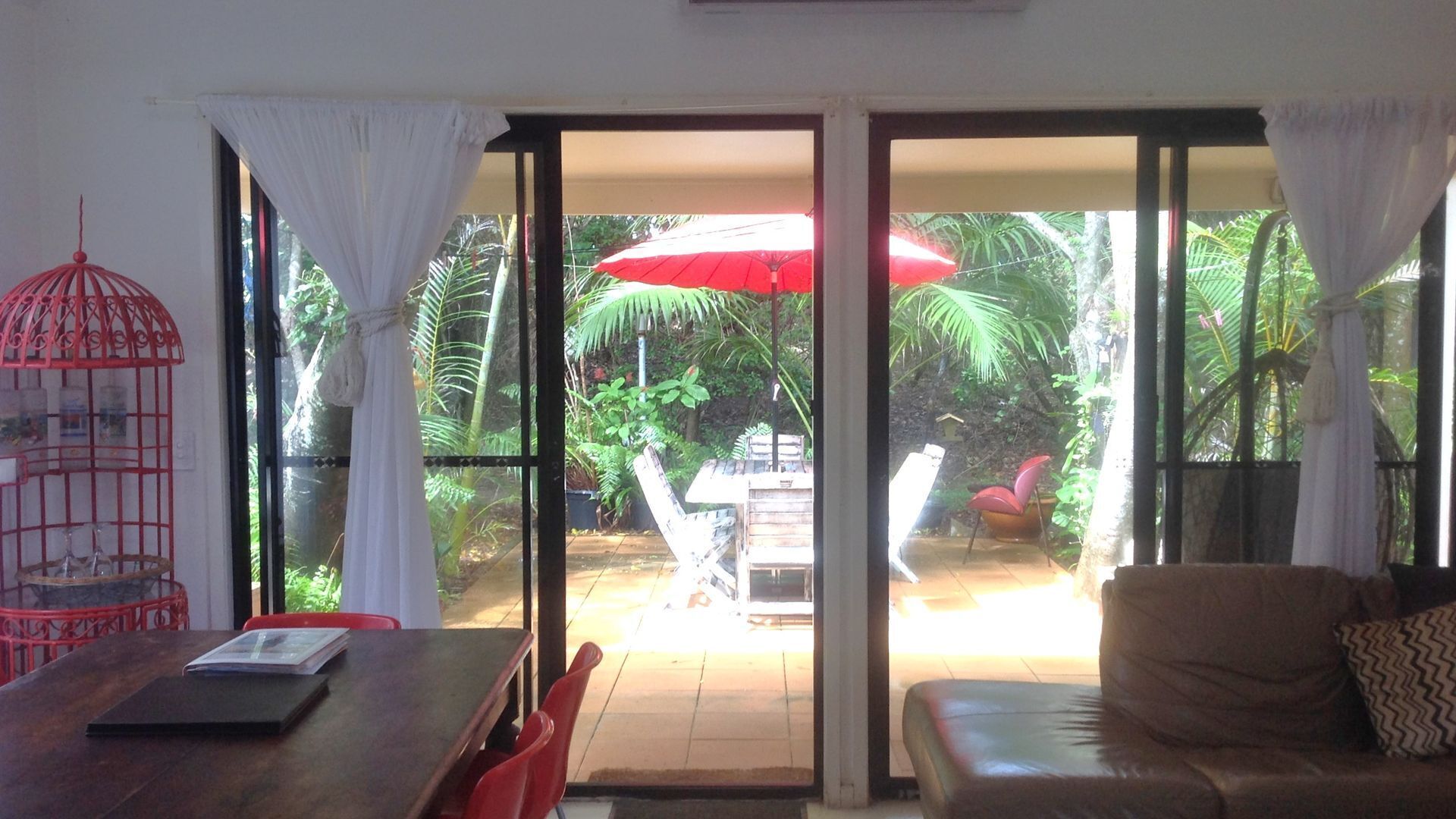 Shellies On The Beach LITTLE HOUSE