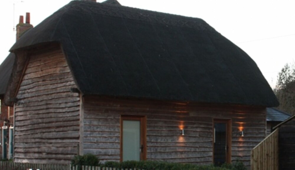 Thatched Barn Overlooking The River Thames Clifton Hampden Vrbo
