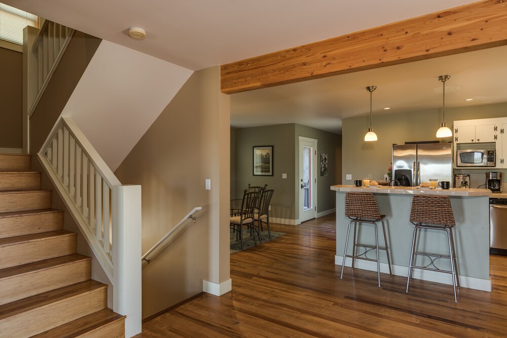 Amazingly  Beautiful  Large Teton Valley Home