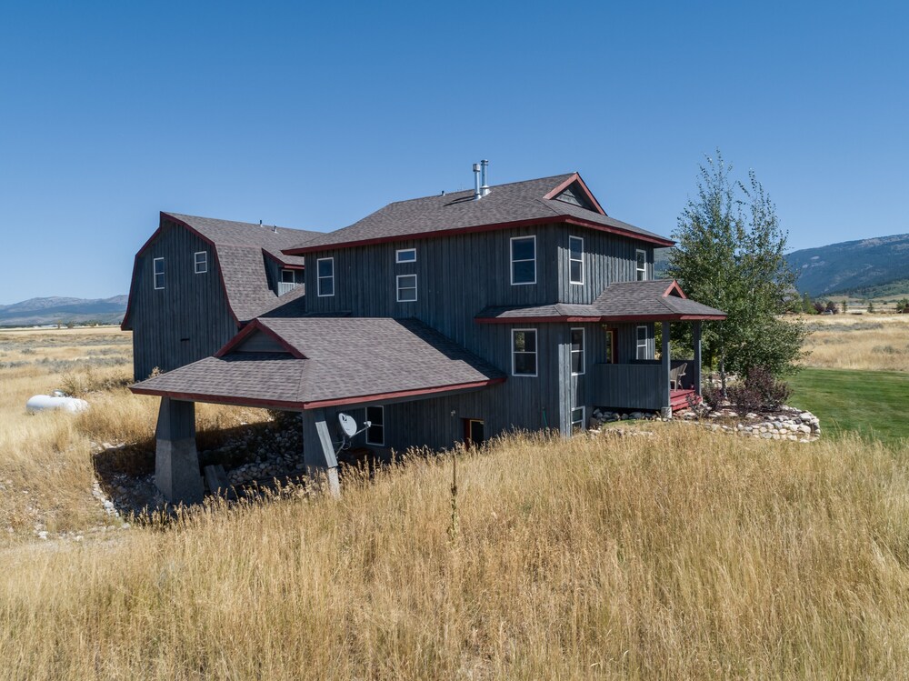 Amazingly  Beautiful  Large Teton Valley Home