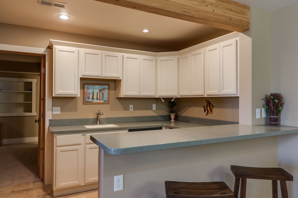 Amazingly  Beautiful  Large Teton Valley Home