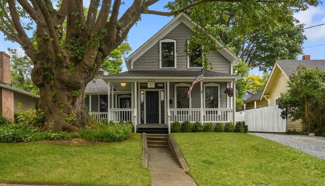 The Walton House 1889 A Historic Snohomish Home In Everett Wa Expedia