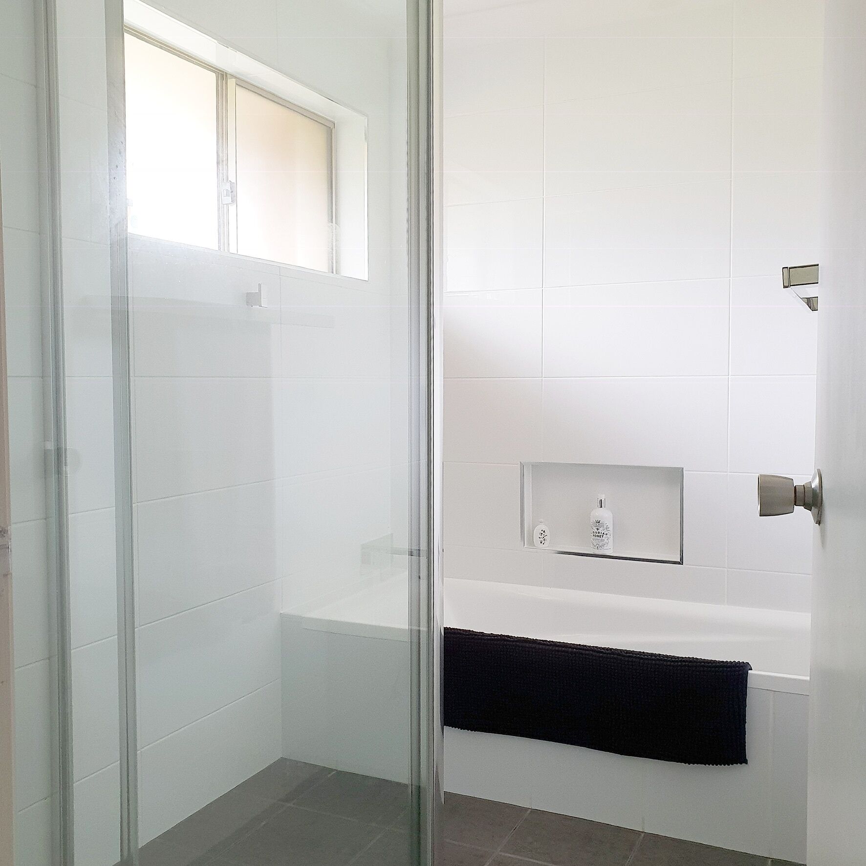 Spacious Beach House close to everything