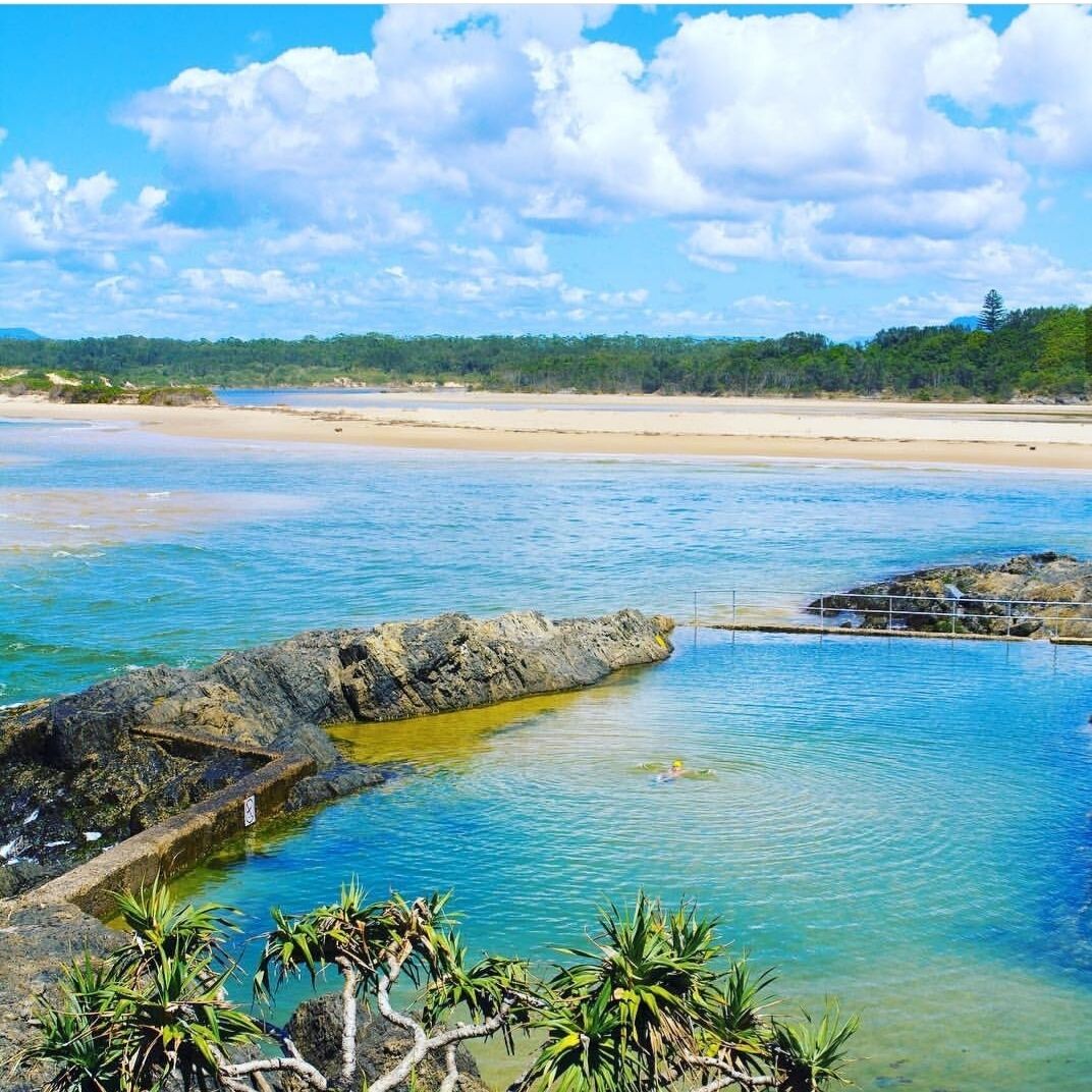 Spacious Beach House close to everything