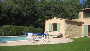 Piscine extérieure