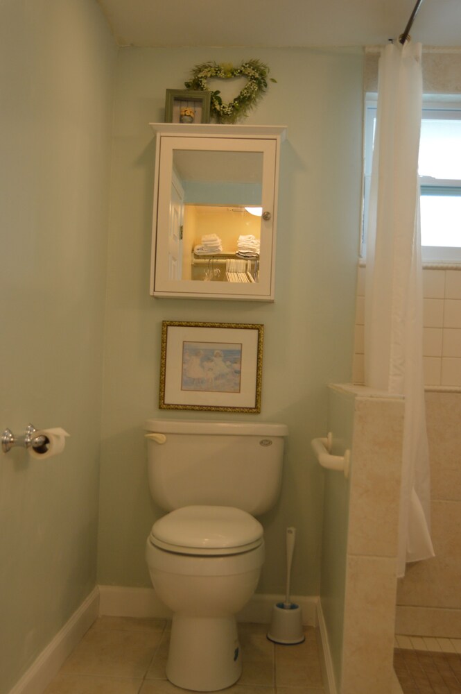 Beautiful 2 bedroom vacation retreat