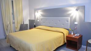 1 chambre, bureau, Wi-Fi gratuit, draps fournis