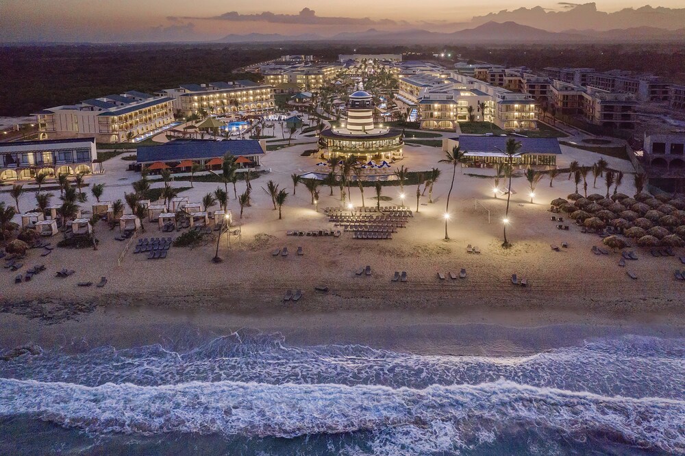 Ocean El Faro El Beso Adults Only All Inclusive 2019 Pictures