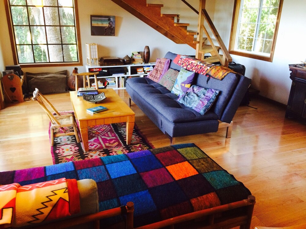 Pt Reyes 2 Cottage Retreat Over Tomales Bay from 375/nt (for Chalet