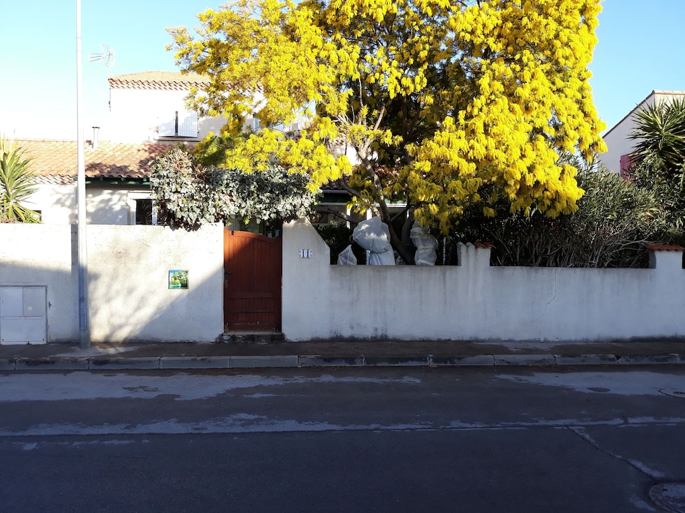 Quiet House in a Quiet Private Street 4km From the sea in Montpellier, France