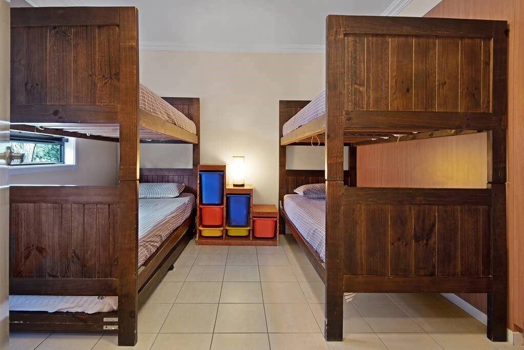 Oasis 23 - Seaview Apartment on Hamilton Island