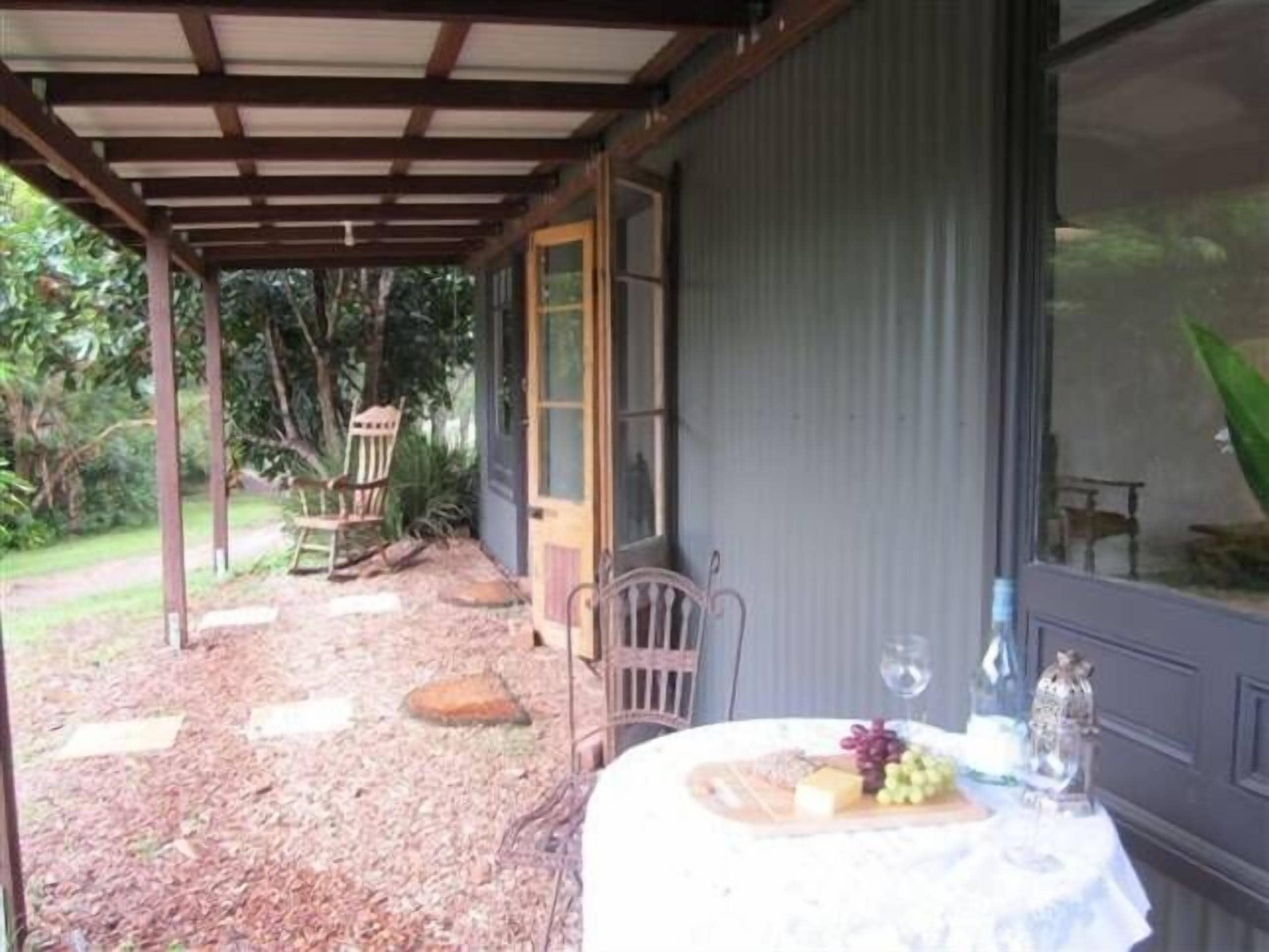 The Tin Shed Byron Bay Hinterland