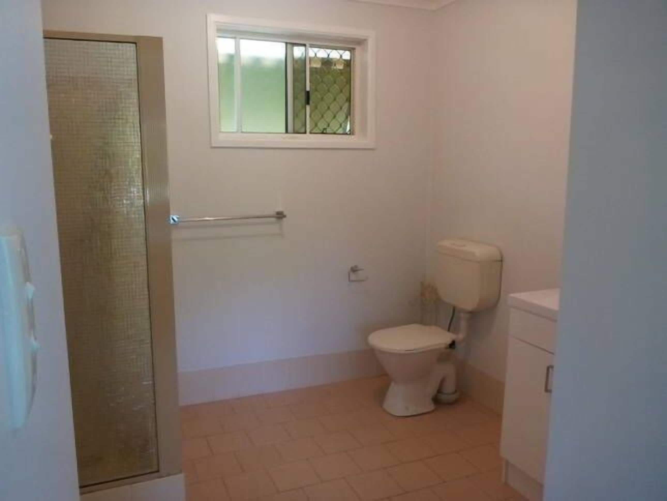 Country Music accommodation- Kingswood