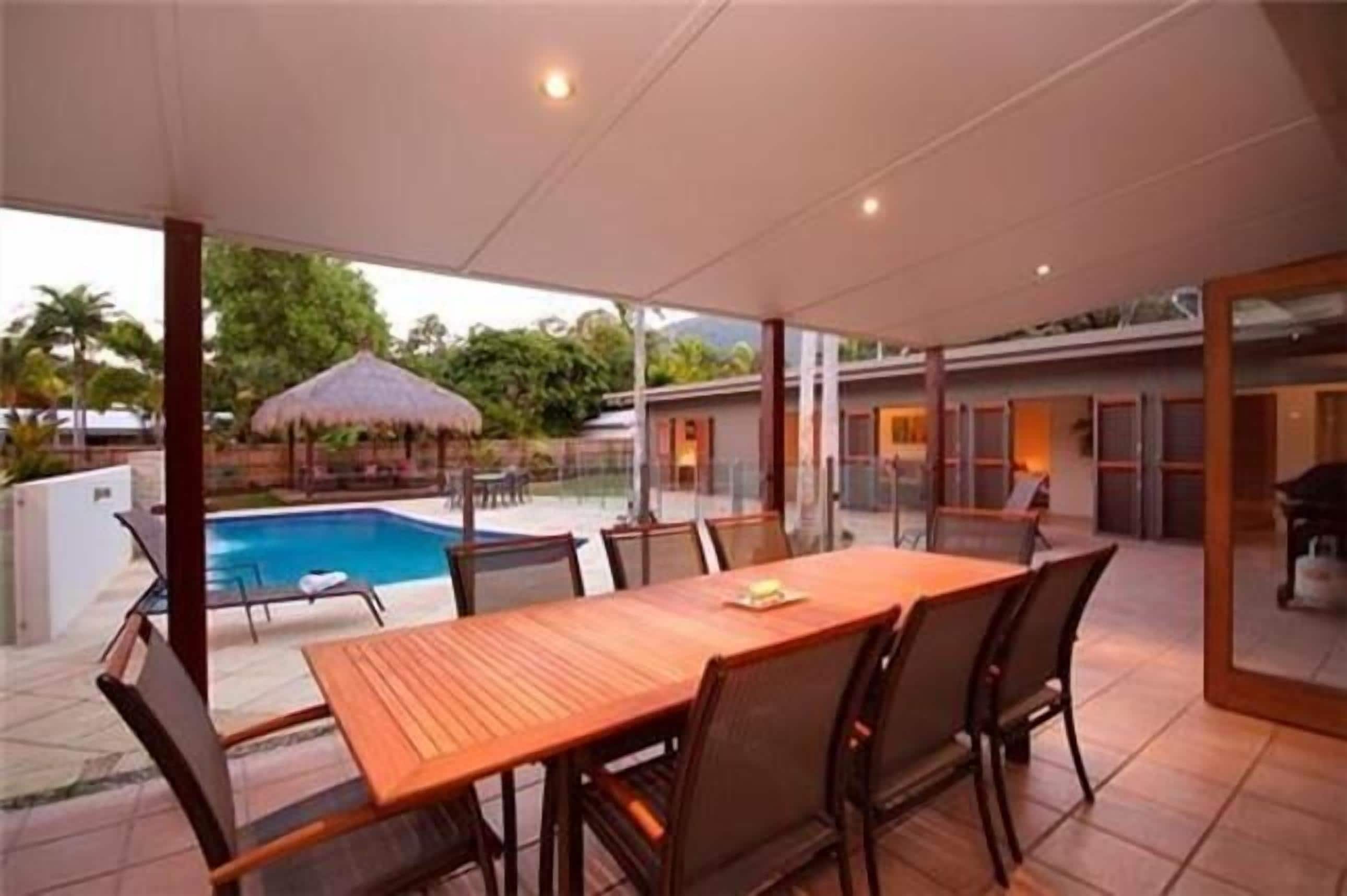 The Last Resort - Palm Cove