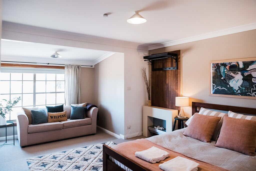 Wilpine Homestead and Cottage