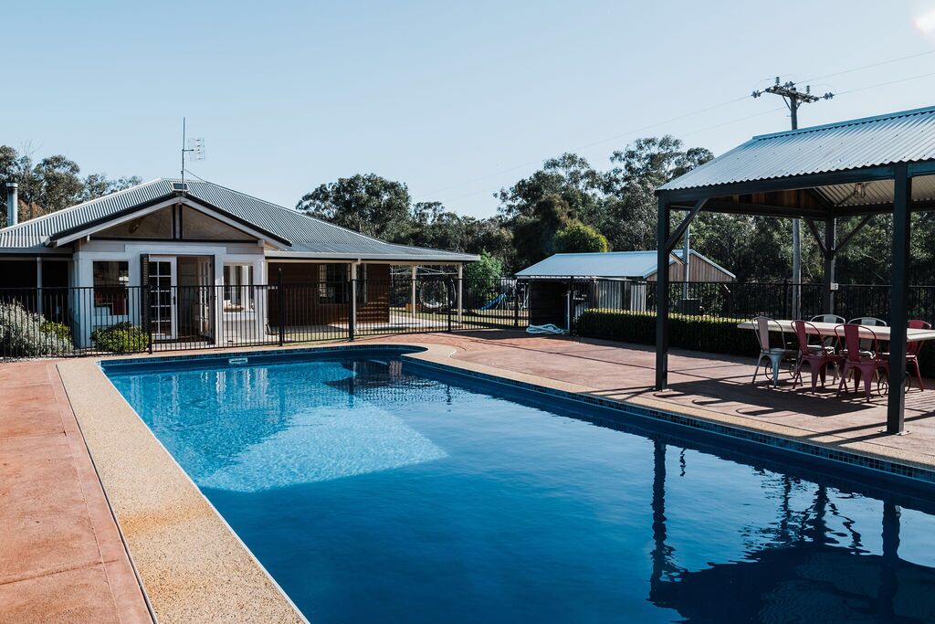 Wilpine Homestead and Cottage