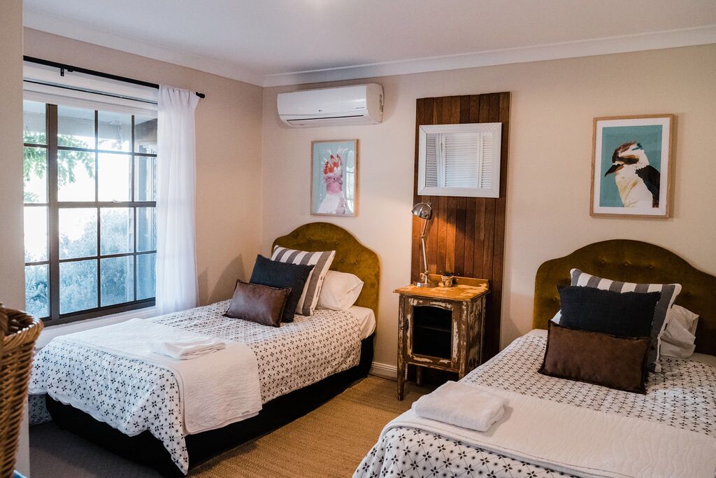 Wilpine Homestead and Cottage