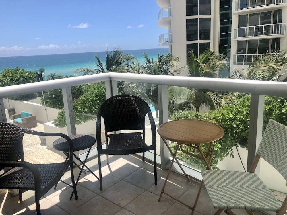 LUXURY CONDO ocean view, Special rates for monthly rentals