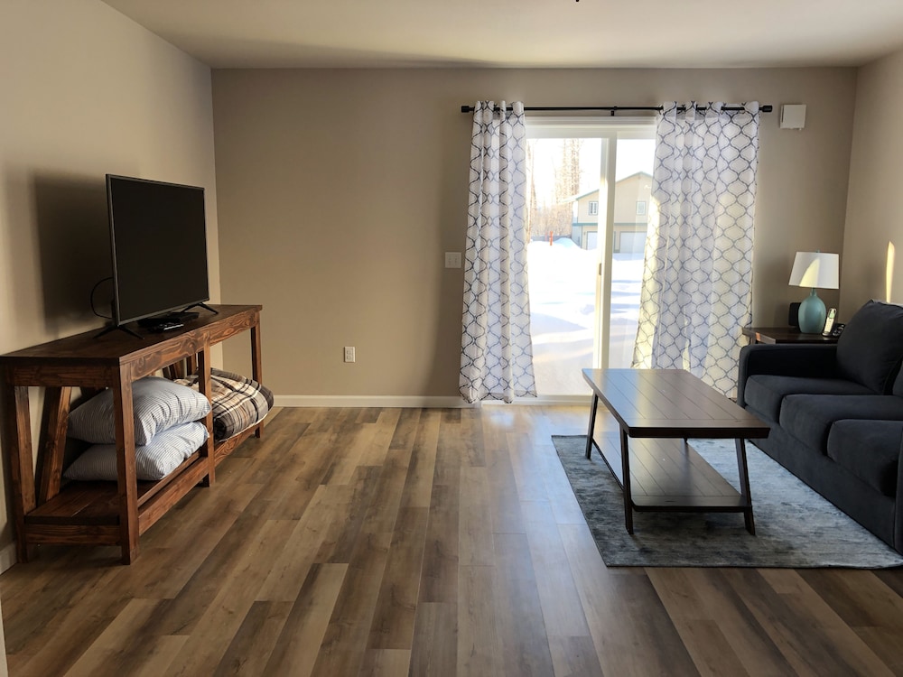 Living Room, Mountain Views From Brand new Property in Quiet Neighborhood!!!