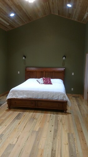 The Cabin Hemlock Hills On Mill Pond Relax Year Around