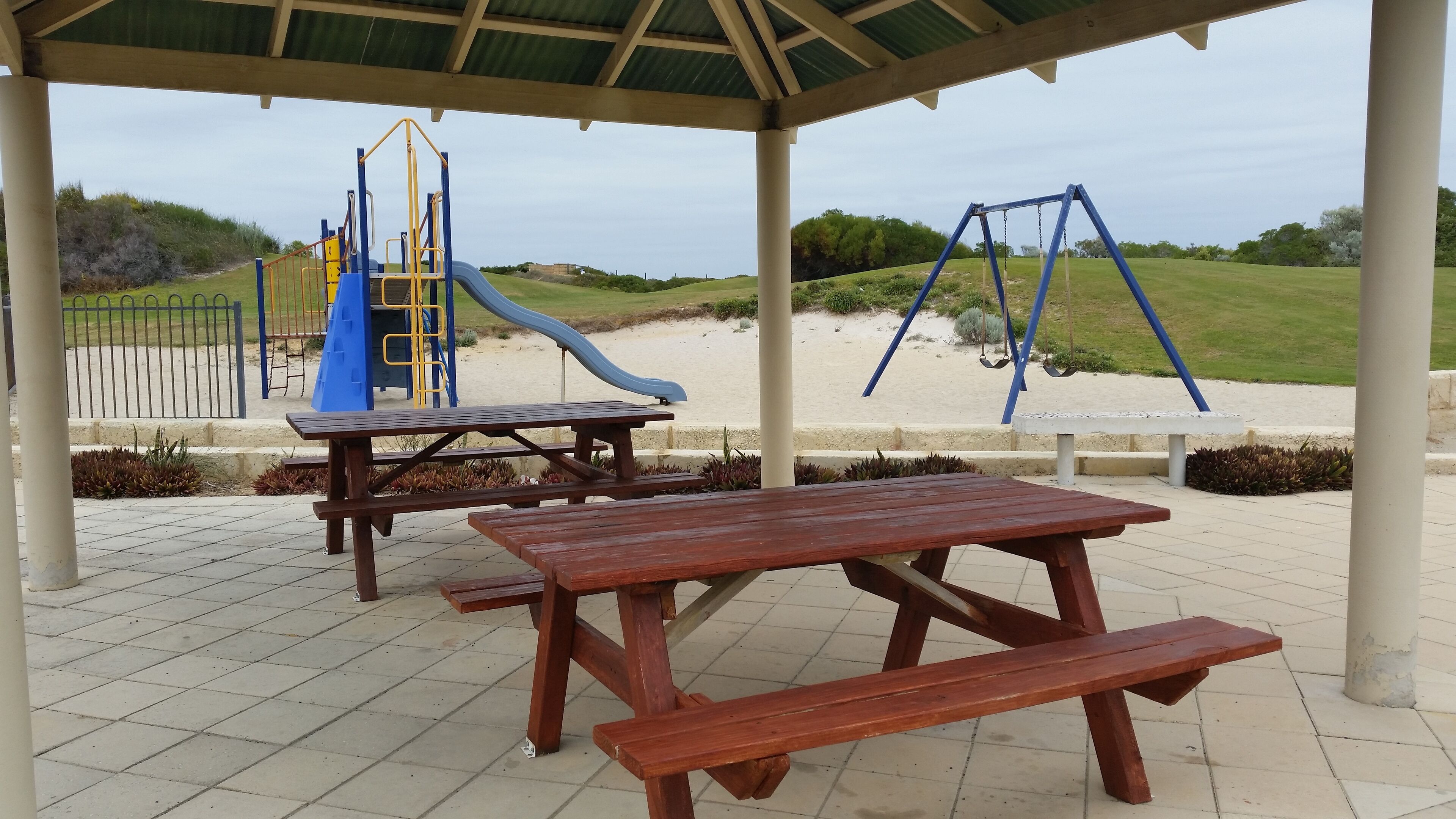 Family Time Pet Friendly, Ledge Point