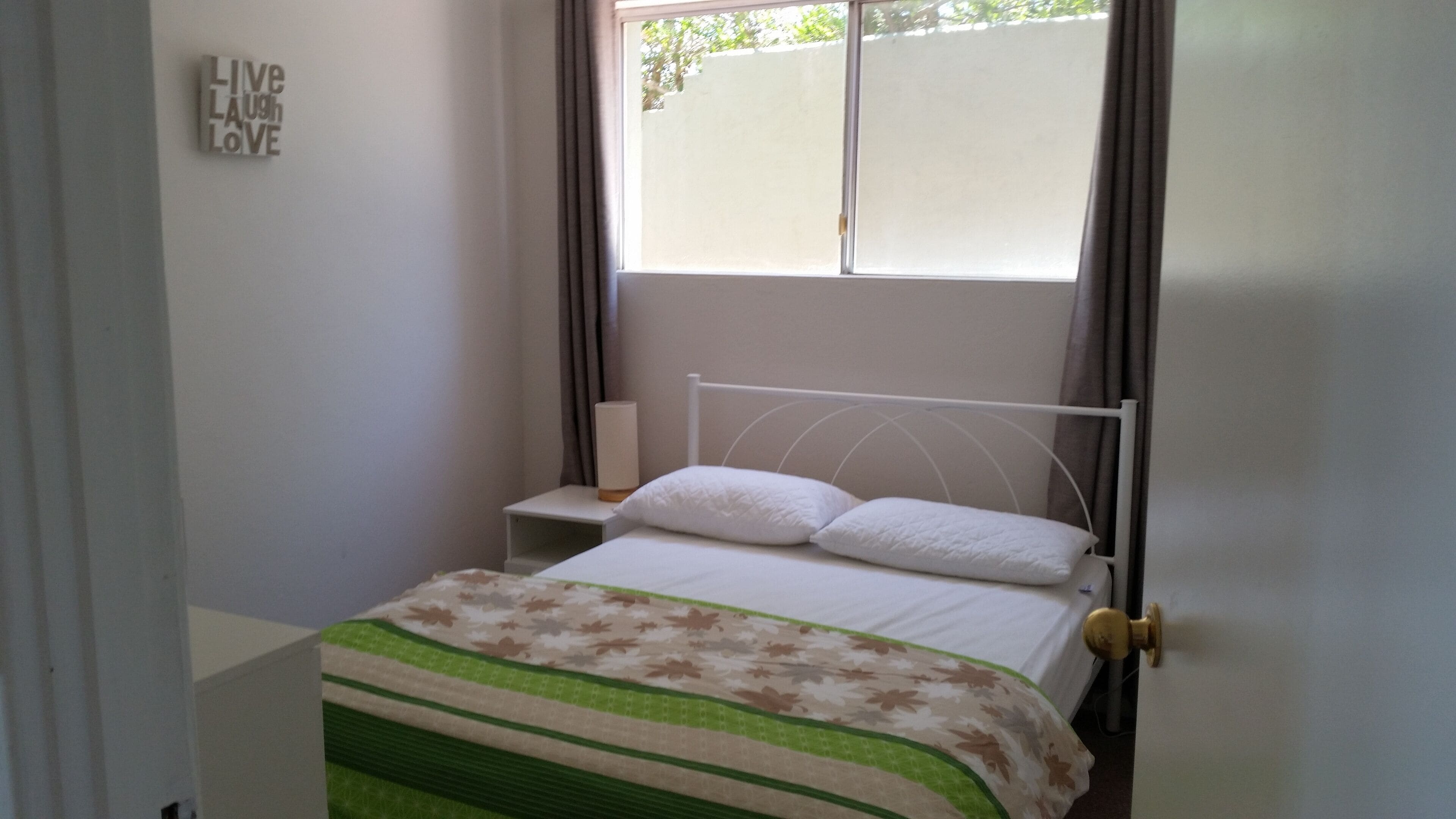 Family Time Pet Friendly, Ledge Point