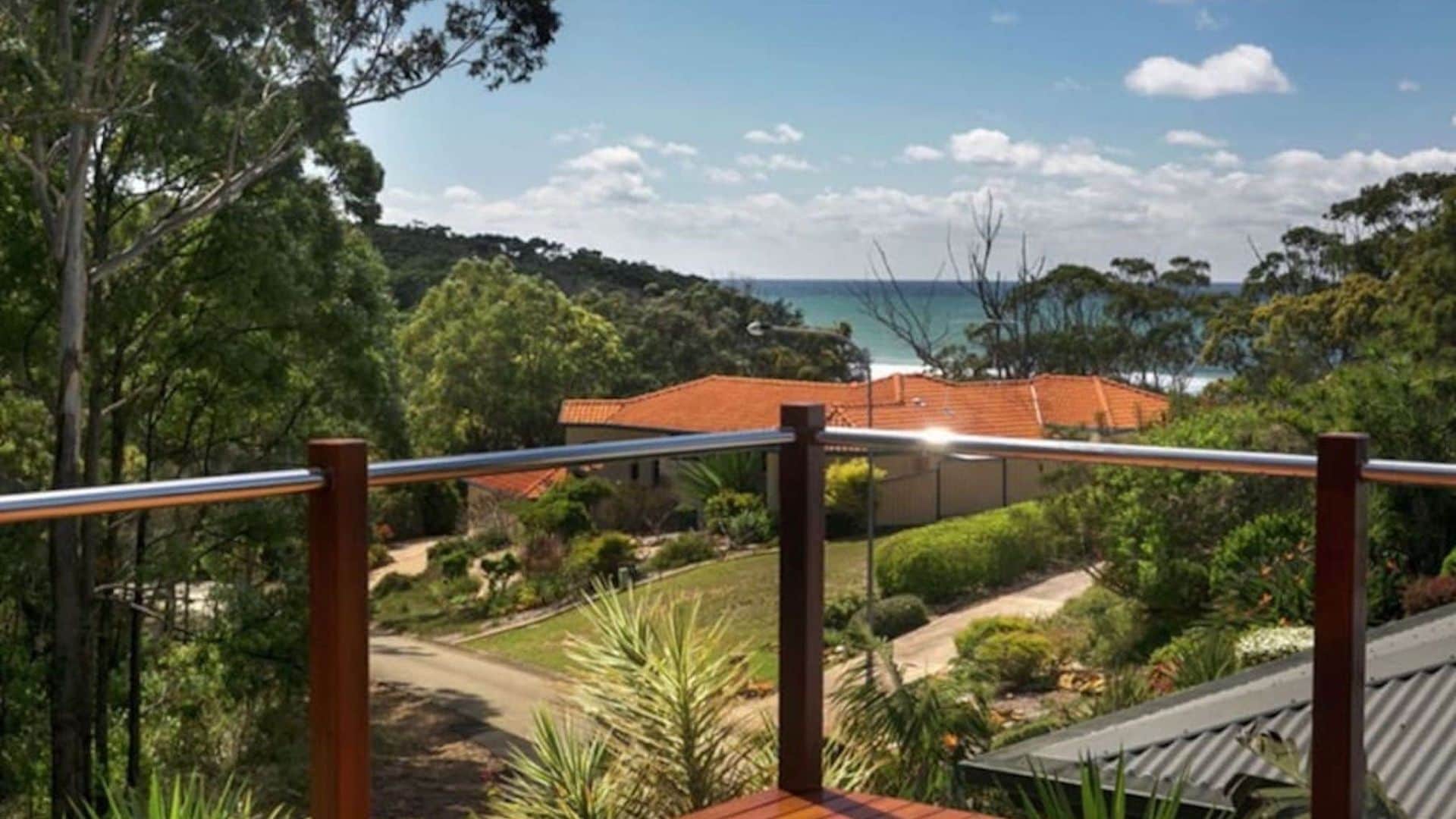 BEACH HOUSE - Fantastic Beach Getaway