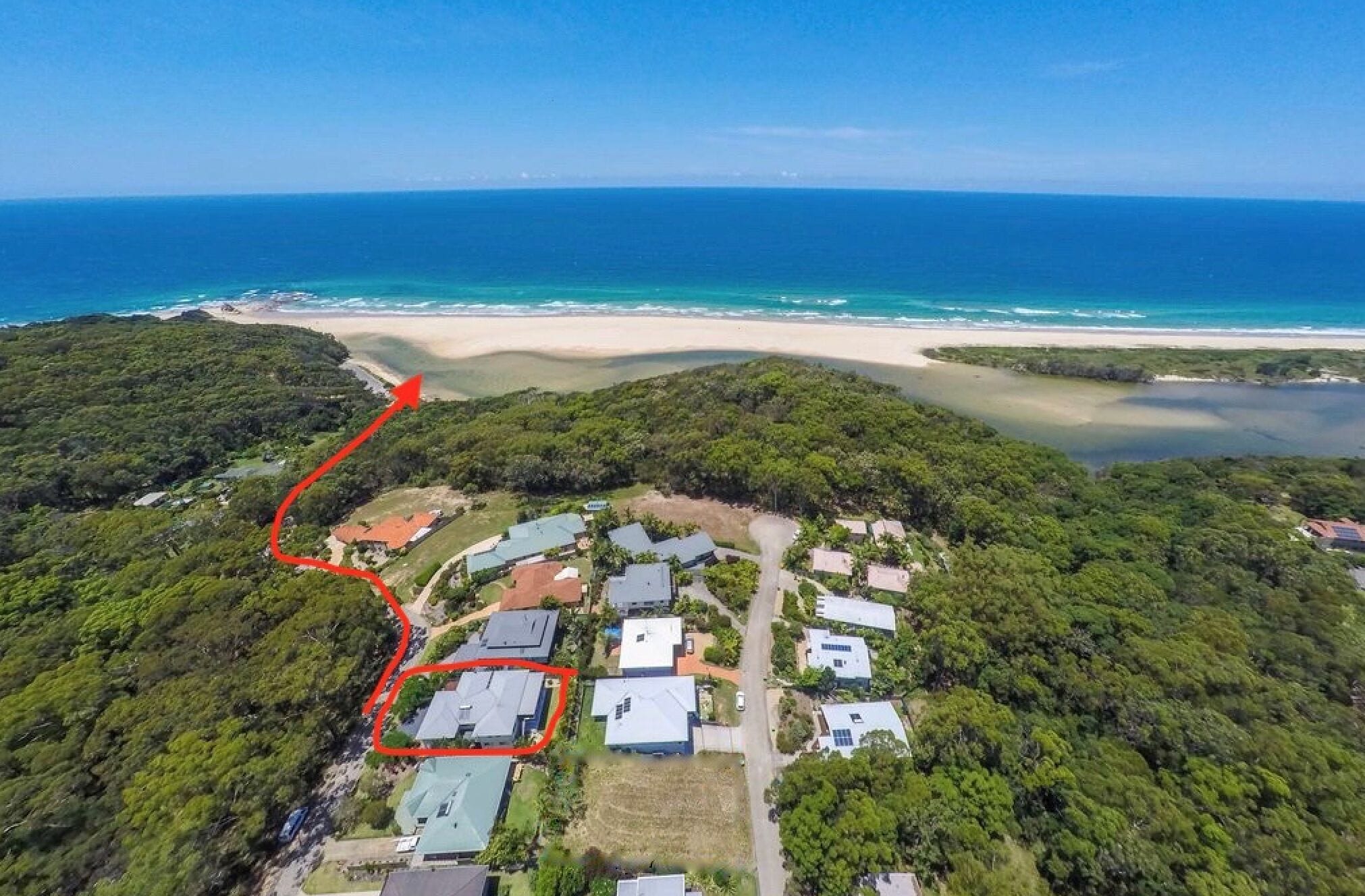 BEACH HOUSE - Fantastic Beach Getaway