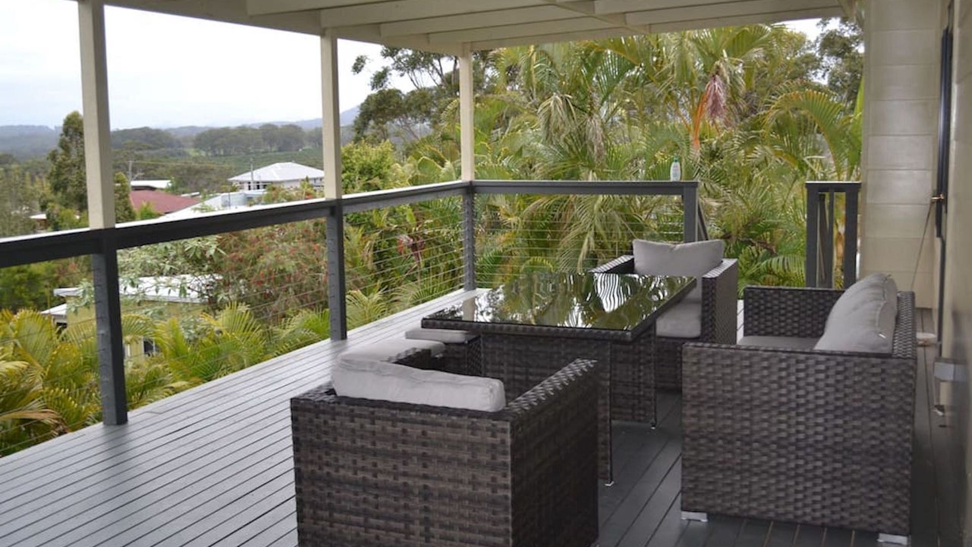 BEACH HOUSE - Fantastic Beach Getaway