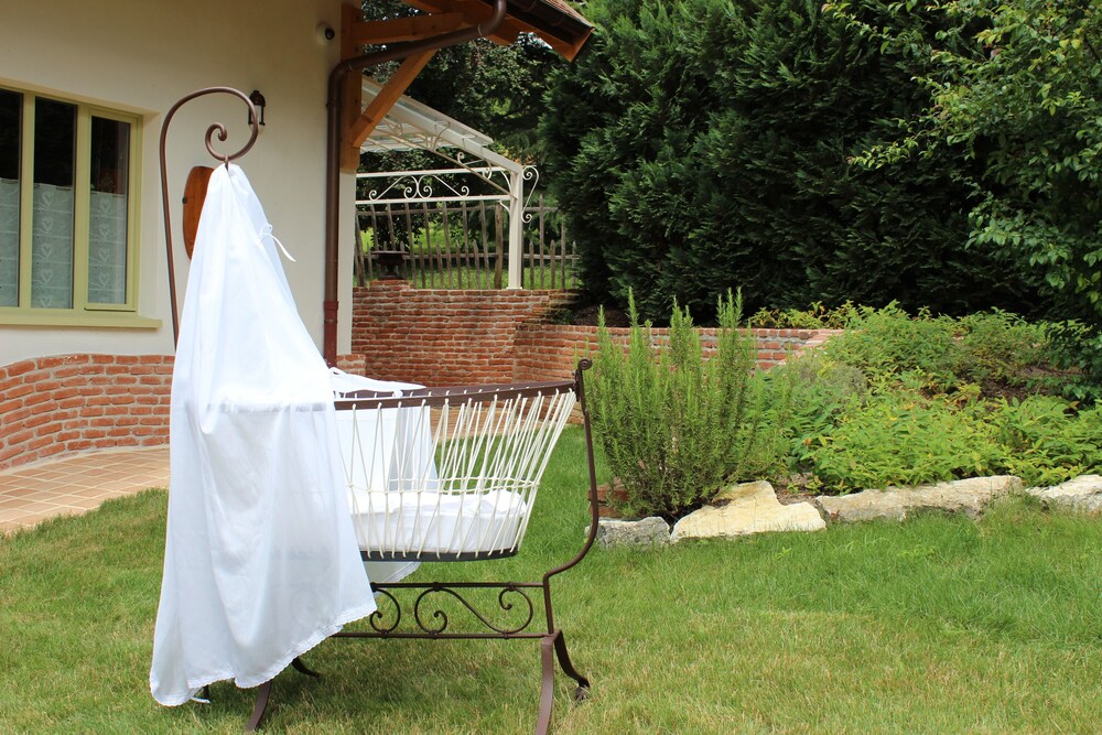 Brison Saint Innocent Mansion Brison Saint Innocent 2019