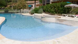 Seasonal outdoor pool, pool umbrellas, sun loungers