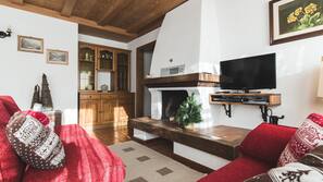 Fernseher, Kamin