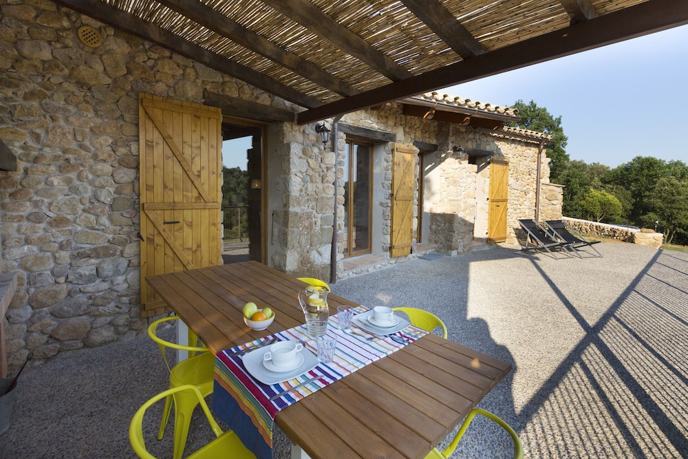 Rural House Farmhouse Near The Costa Brava And Pyrenees In Llado Hotel Rates Reviews On Orbitz