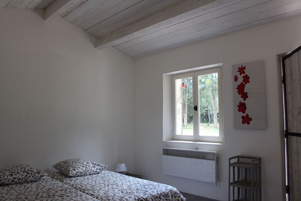 Shed the heart of Provence St.RémydeProvence Vrbo