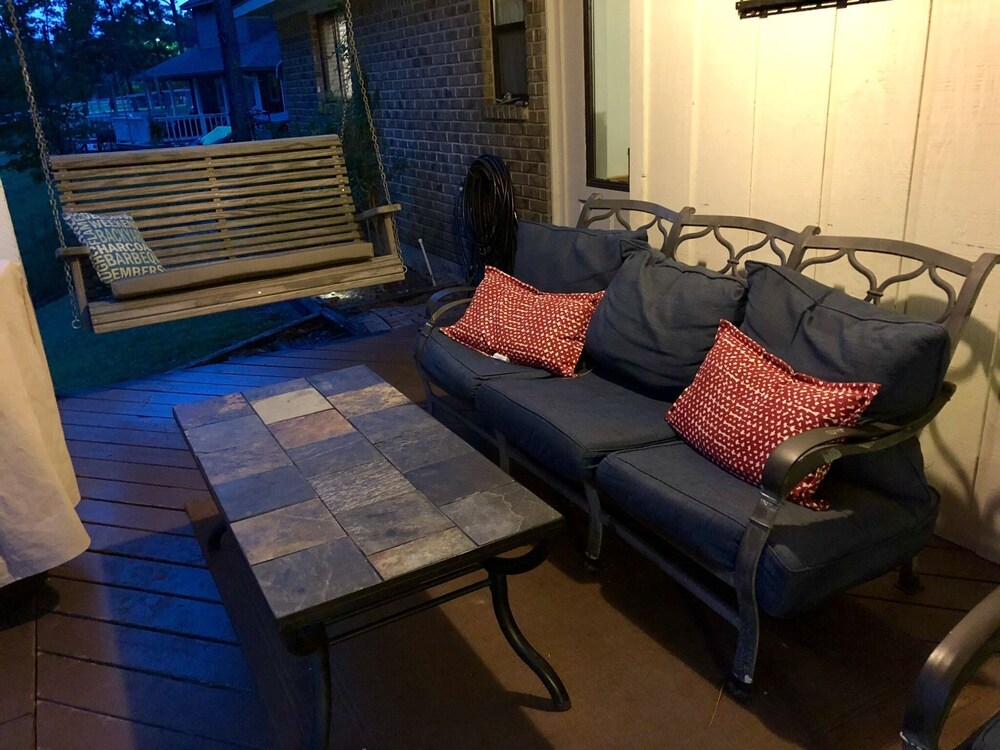 Waterfront Home On Lake Sam Rayburn! in Brookeland Best Rates & Deals